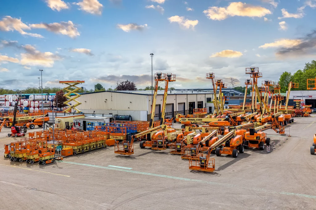 riwal-netherlands-depot-dordrecht-awp-aerial-work-platform-rental