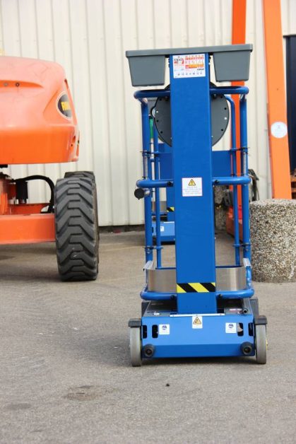 JLG Power Towers Peco - Senkrechtlift