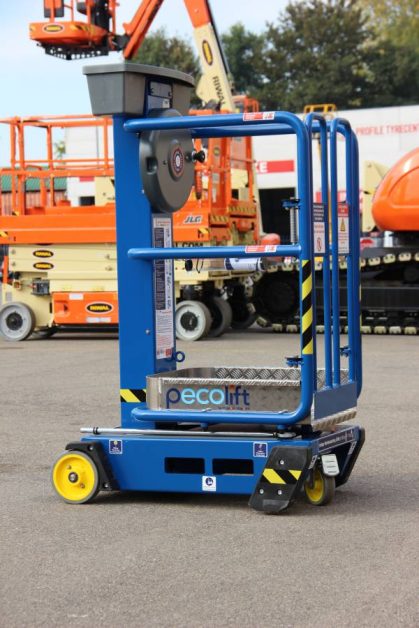 JLG Power Towers Peco - Senkrechtlift